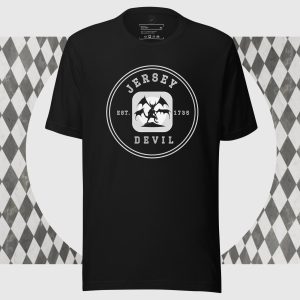 Sustainable Unisex T-Shirt Featuring the Iconic Jersey Devil!